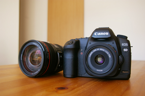 「Canon 5D Mark II」with EF40mm F2.8 STM & EF24-105mm F4L IS USM Lens.
